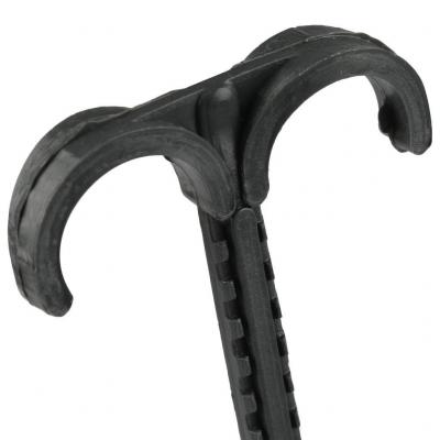 Дюбель-крюк Stout двойной, для труб д.32мм, длина 80мм